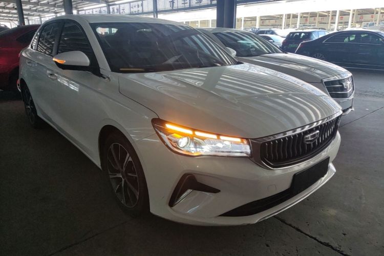 GEELY Emgrand 2022 #4 GEELY Emgrand 2022 car image #4