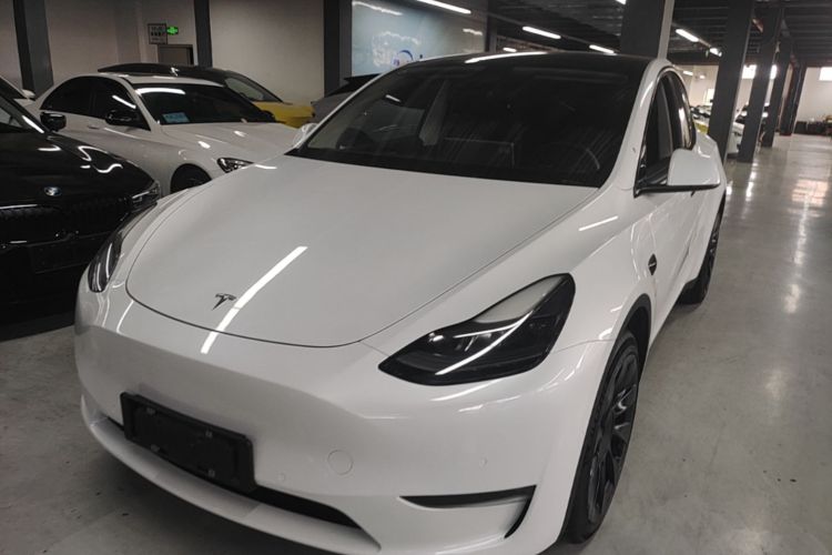 Tesla Model Y 2021 #2 Tesla Model Y 2021 immagine di auto #2