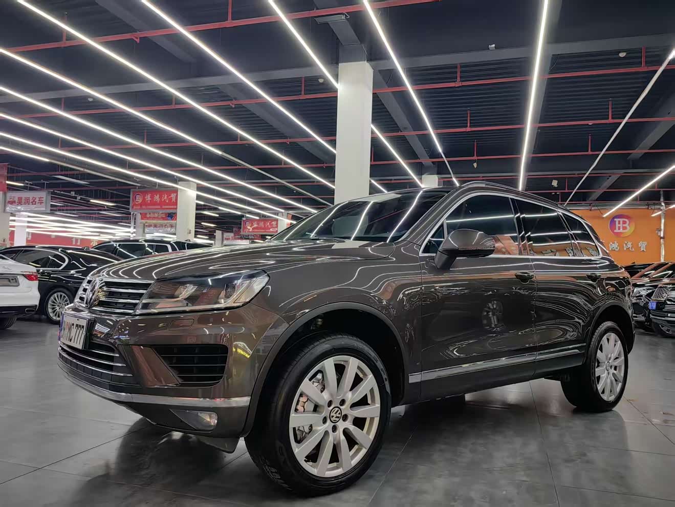 Volkswagen Touareg 2017 car image 