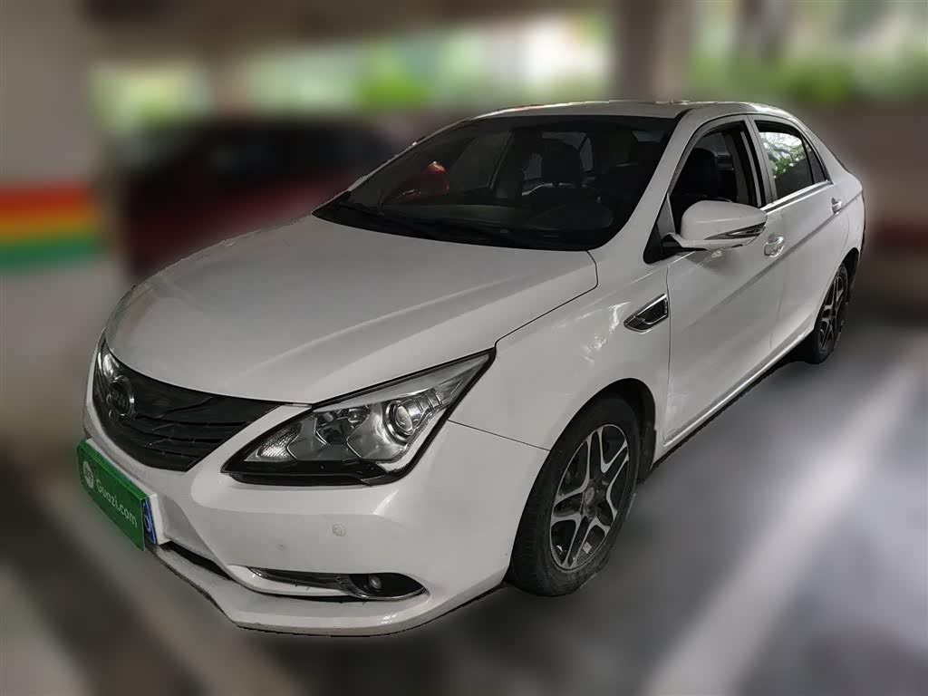 BYD G5 2015 car image 