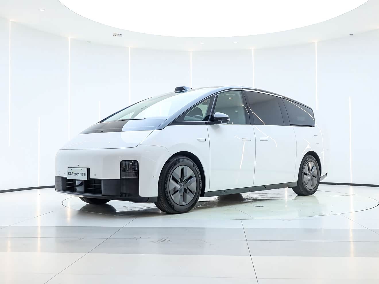 Li Mega 2024 汽车图片 