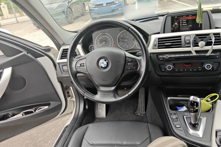 BMW 3 Series 2015 #23 BMW 3 Series 2015 car image #23