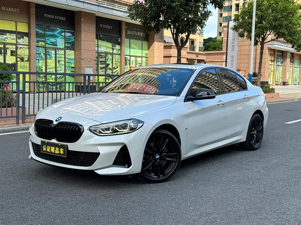 BMW 1 Series 2022 car image 