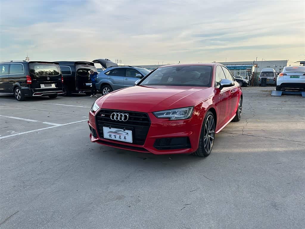 Audi S4 2018 car image 