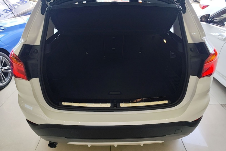 BMW X1 2018 car image #19