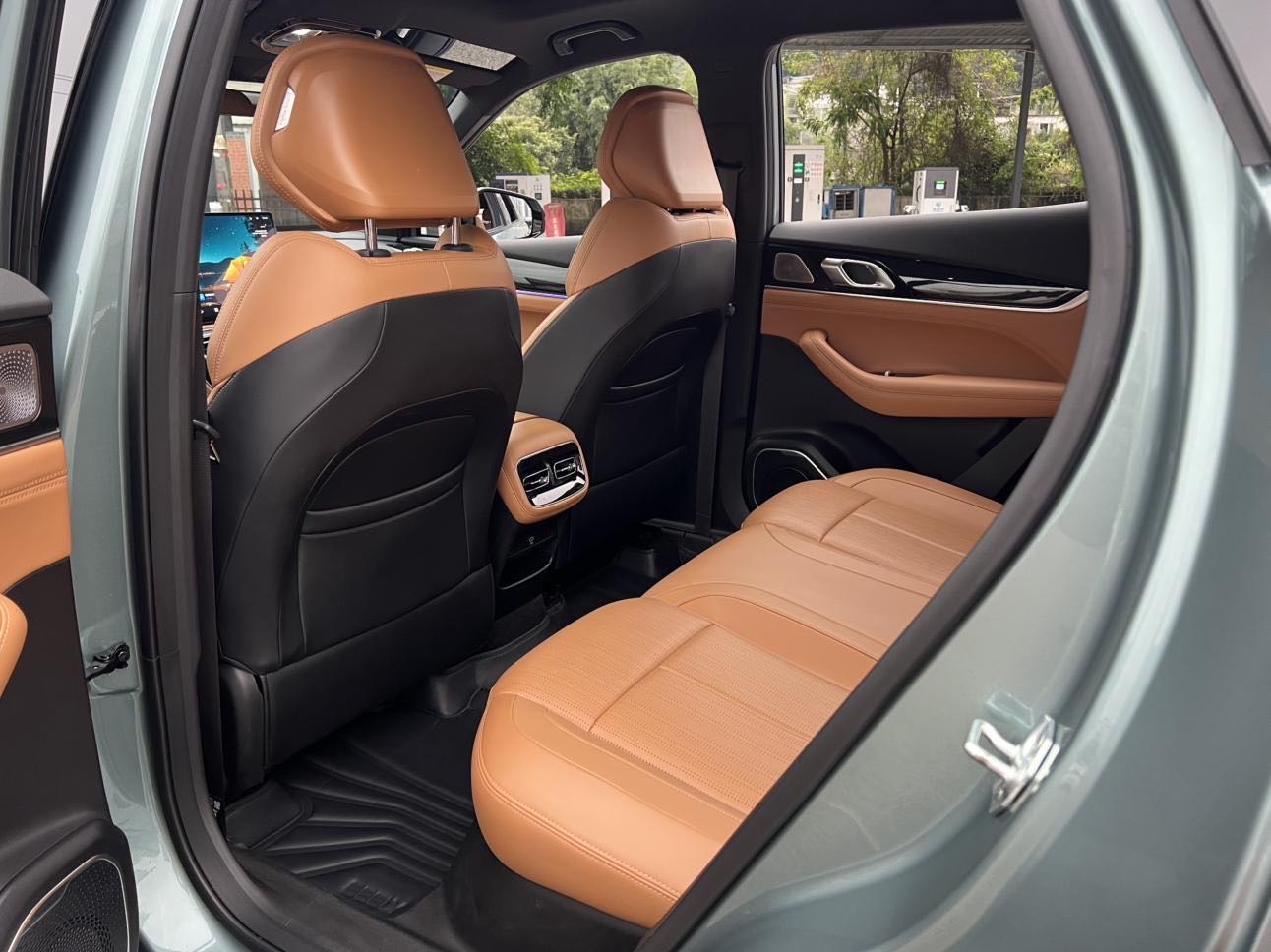 GEELY Boyue L 2025 #5 GEELY Boyue L 2025 immagine di auto #5