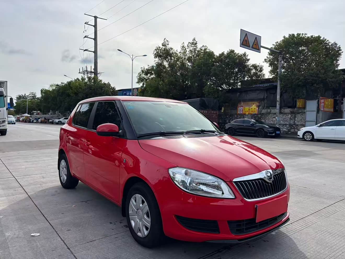 Skoda Fabia 2015 изображение автомобиля 