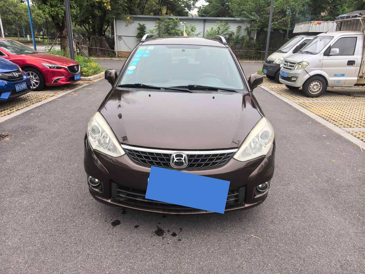 Suzuki Liana A6 2015 immagine di auto 