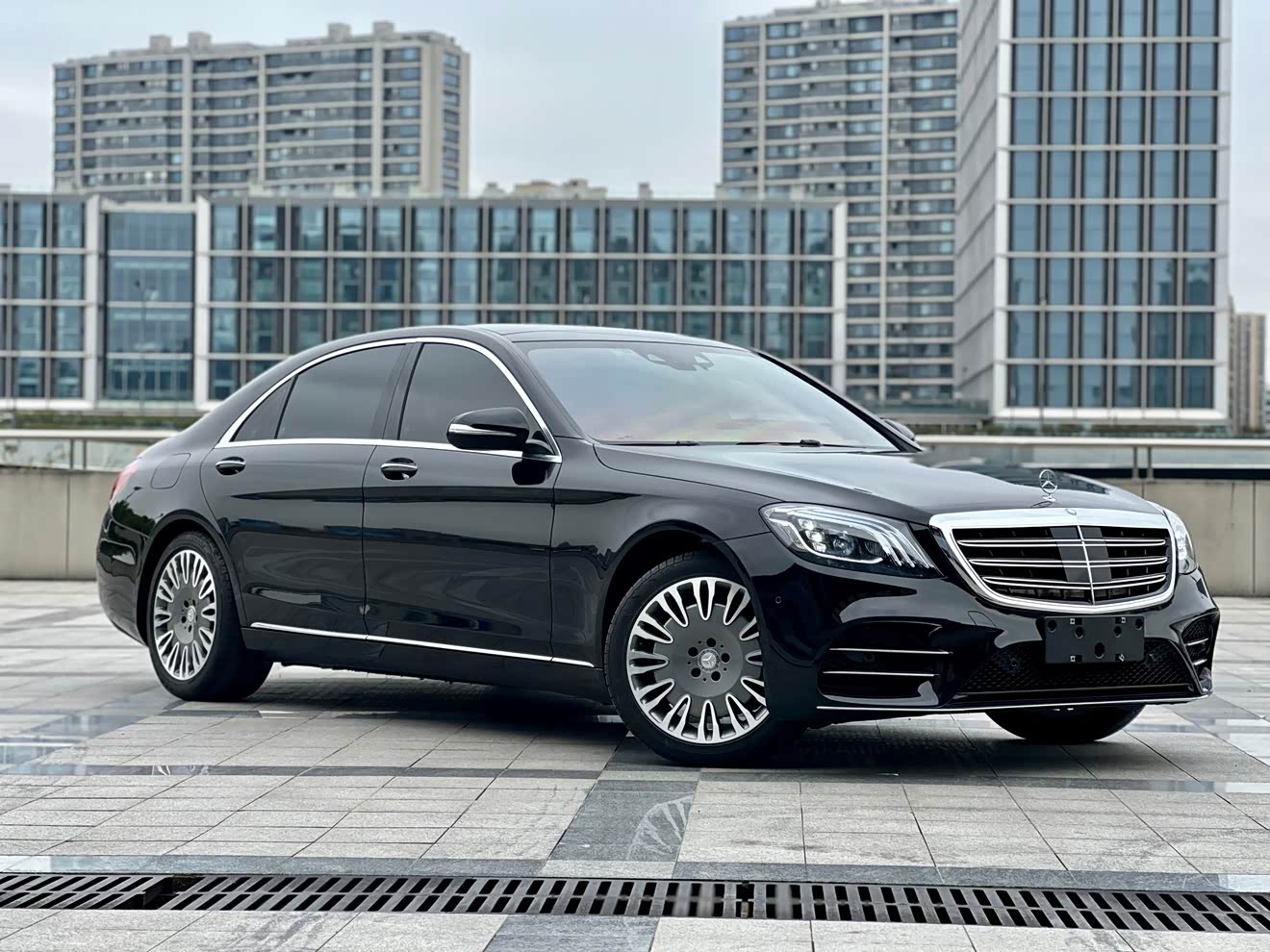 Mercedes-Benz S Class 2016 Mercedes-Benz S Class 2016 immagine di auto