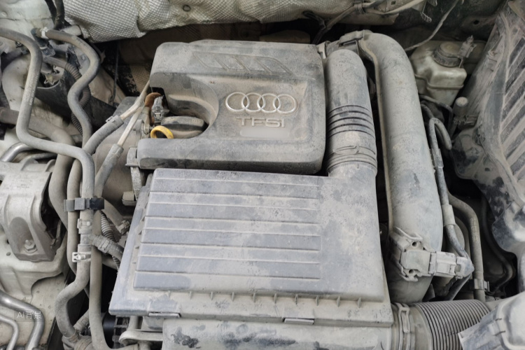 Audi Q3 2017 car image #22