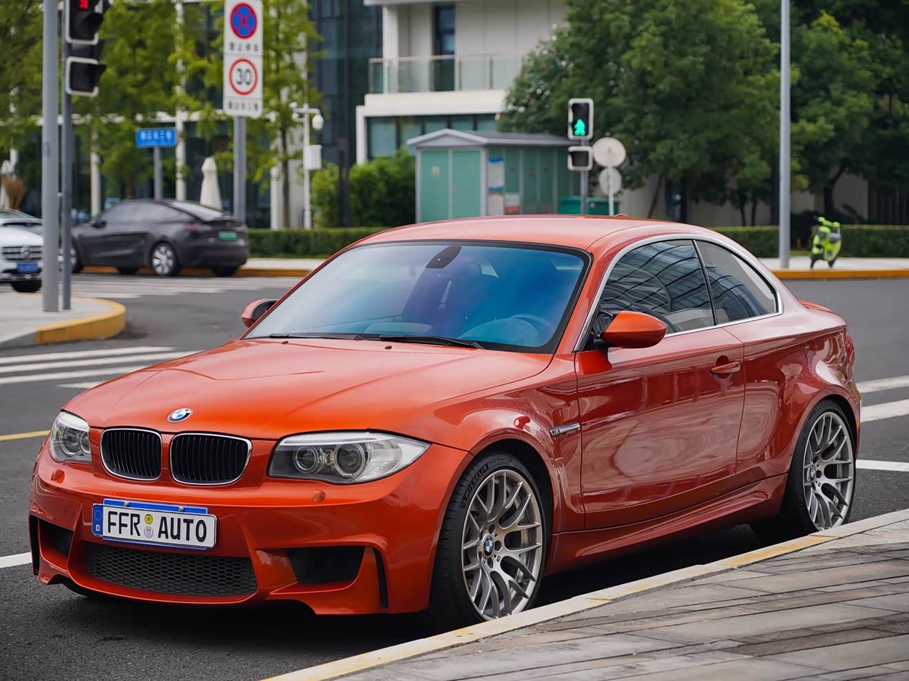 BMW 1 Series M 2012 car image 