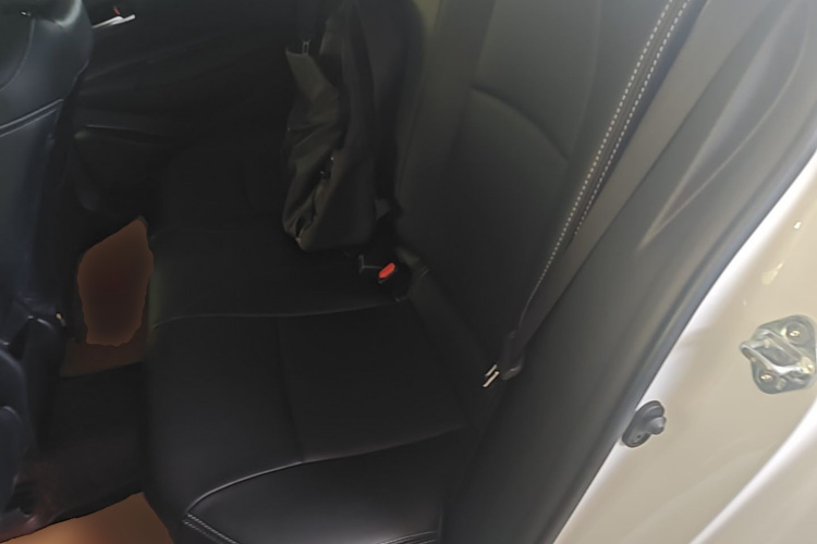 Toyota Corolla 2023 immagine di auto #17