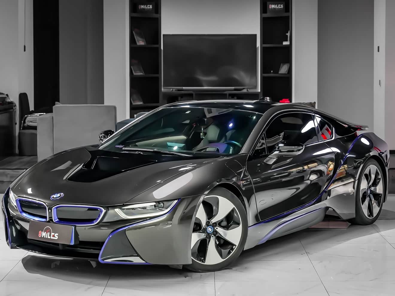BMW i8 2017 BMW i8 2017 car image