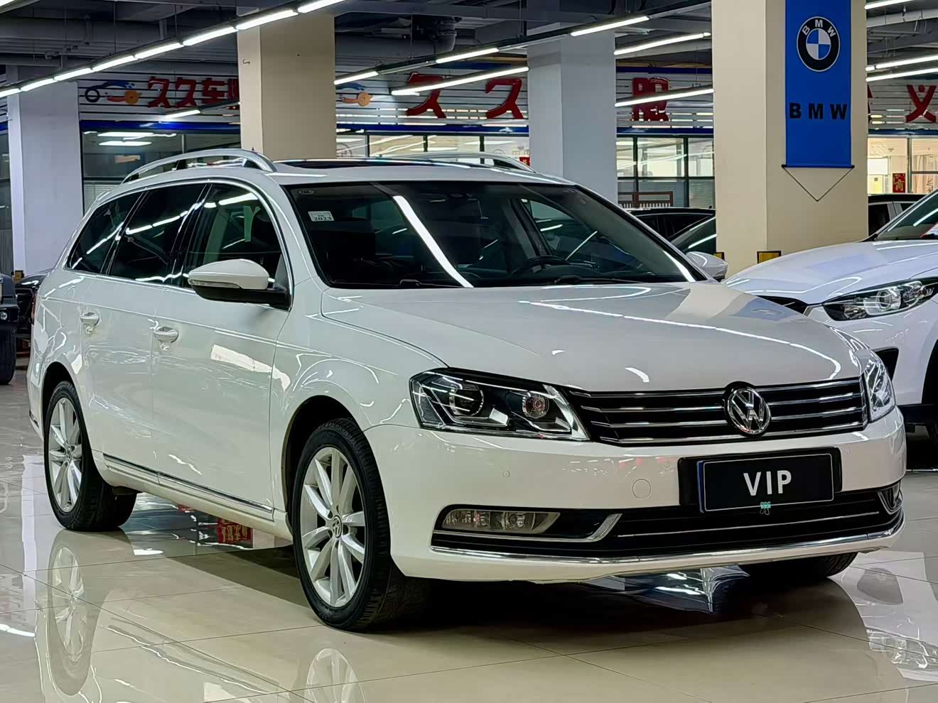 Volkswagen Magotan (Imported) 2012 car image 