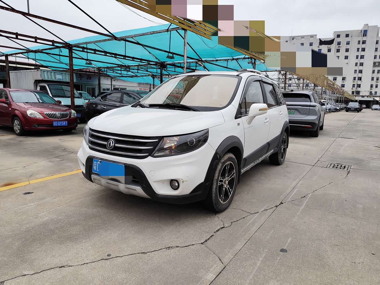 Forthing JOYEAR X5 2013 car image 