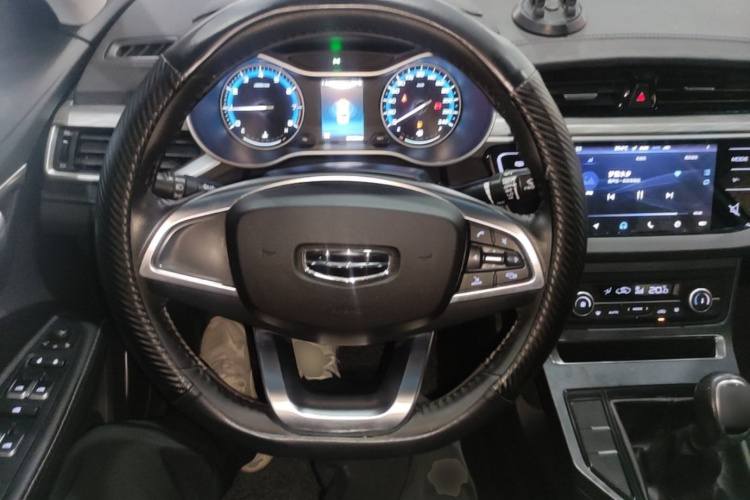 GEELY Emgrand 2020 car image #11