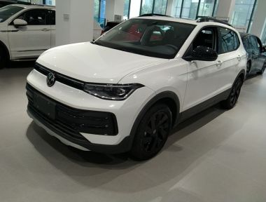 Volkswagen Tharu 2025 Volkswagen Tharu 2025 صورة سيارة