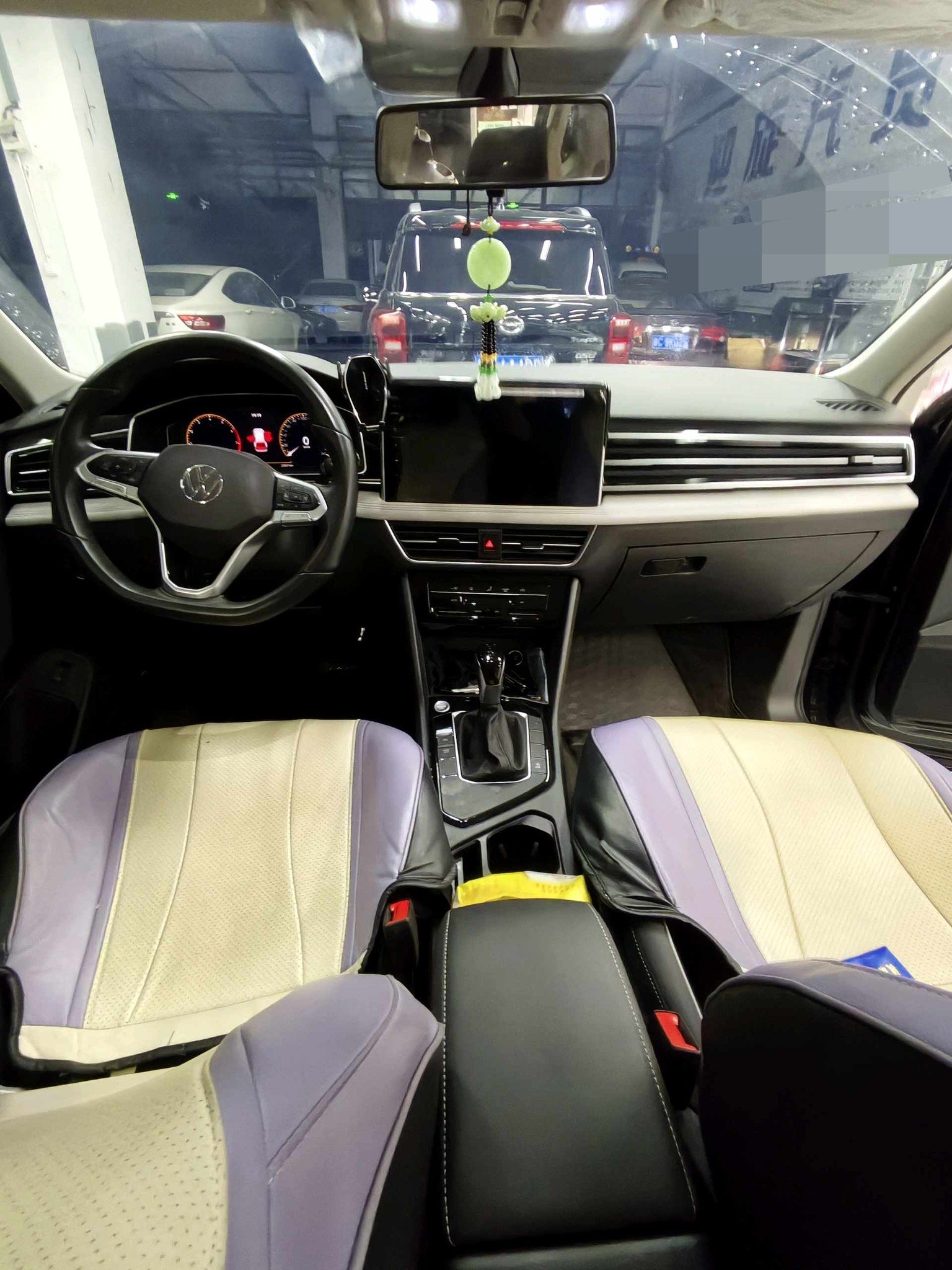 Volkswagen Tiguan L 2025 #5 Volkswagen Tiguan L 2025 изображение автомобиля #5