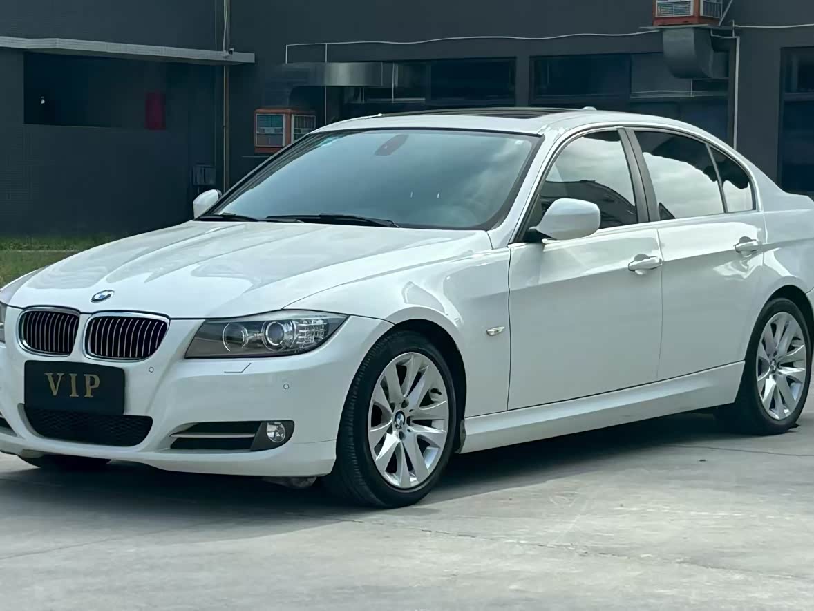 BMW 3 Series (Imported) 2012 car image 