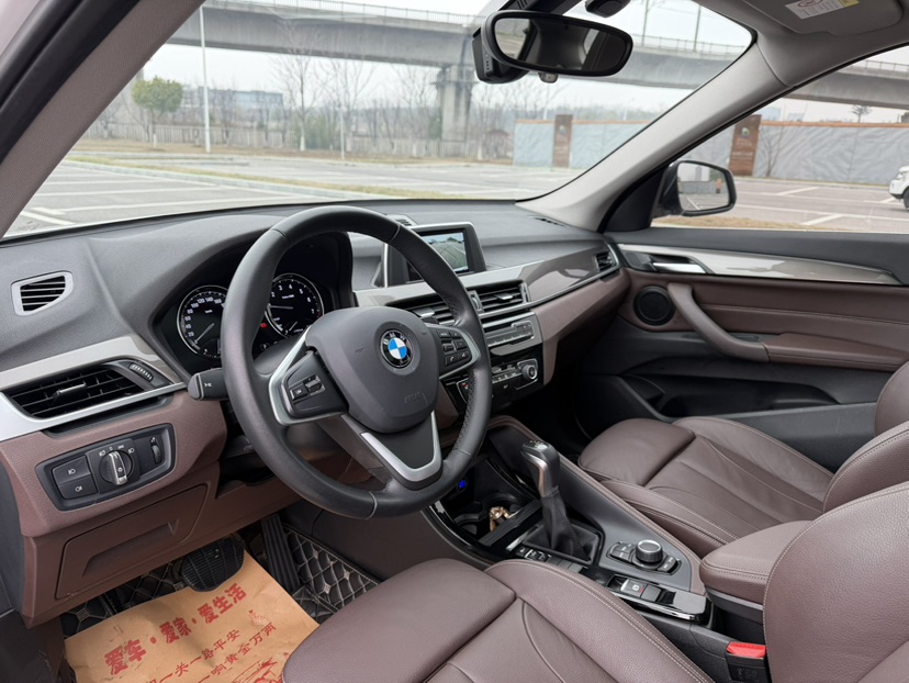 BMW X1 2019 #3 BMW X1 2019 car image #3