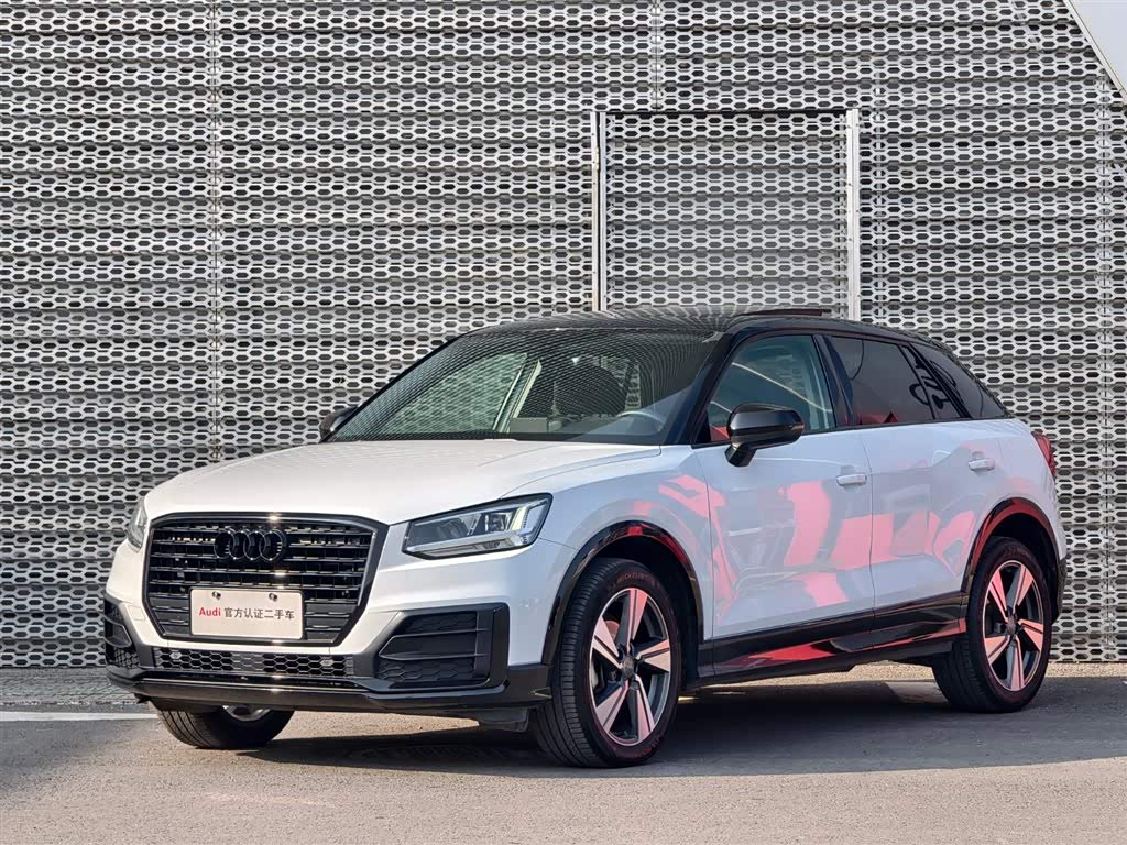 Audi Q2L 2020 car image 