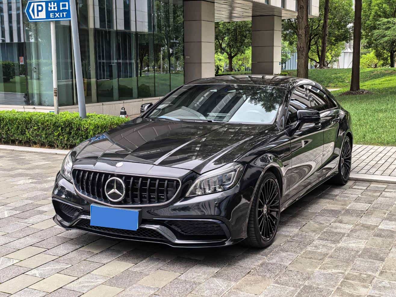 Mercedes-Benz CLS AMG 2017 Mercedes-Benz CLS AMG 2017 car image
