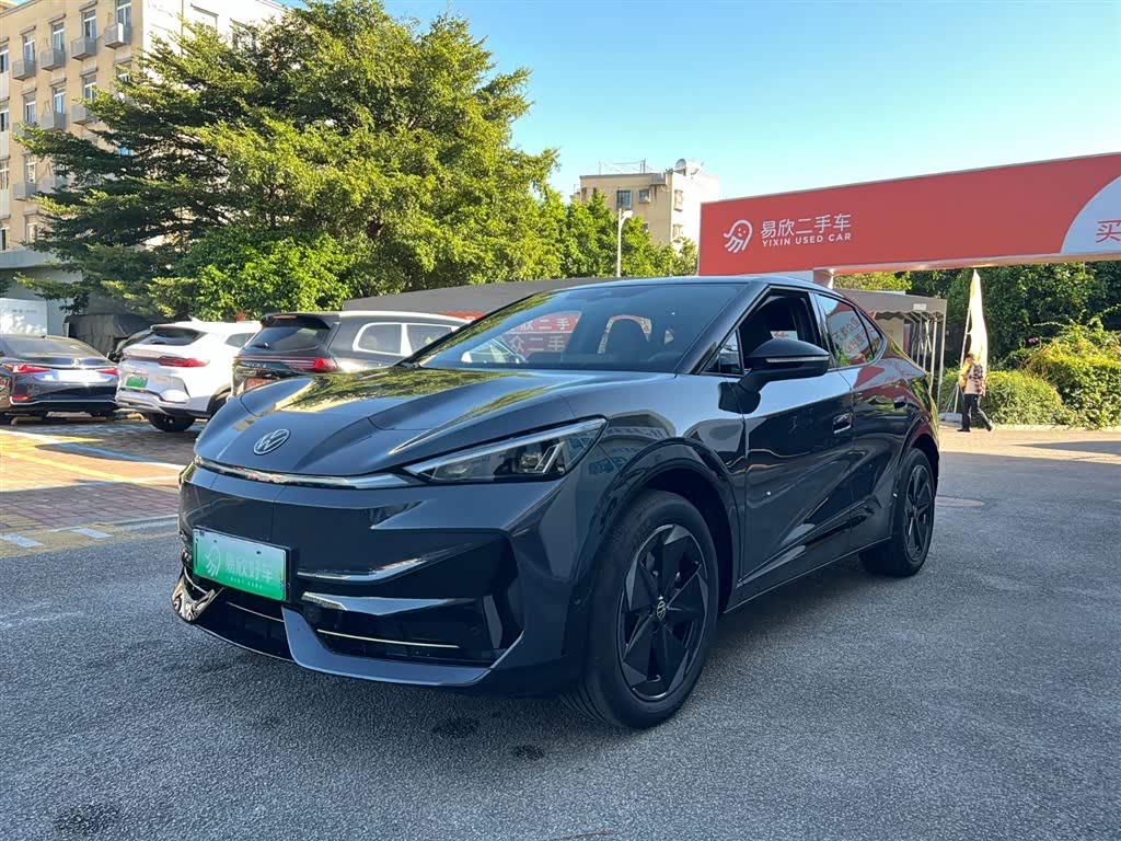 Volkswagen ID.UNYX 06 2025 汽车图片 