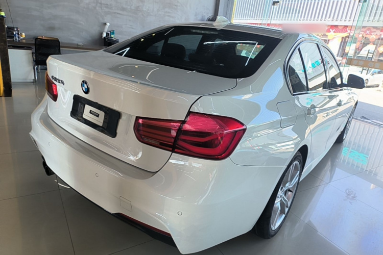 BMW 3 Series 2016 #7 BMW 3 Series 2016 car image #7