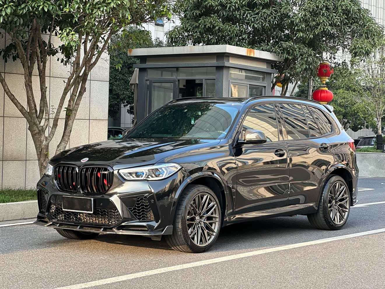 BMW X5 M 2021 car image 