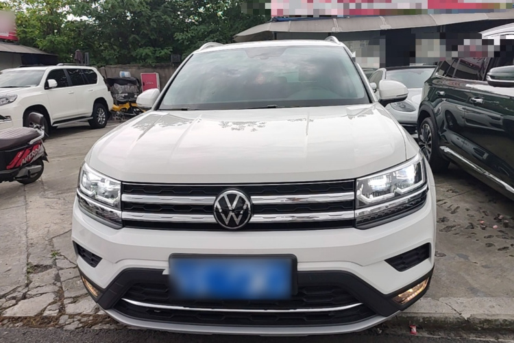 Volkswagen Tharu 2022 car image #3