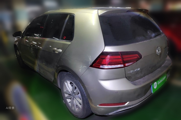 Volkswagen Golf 2019 car image #5