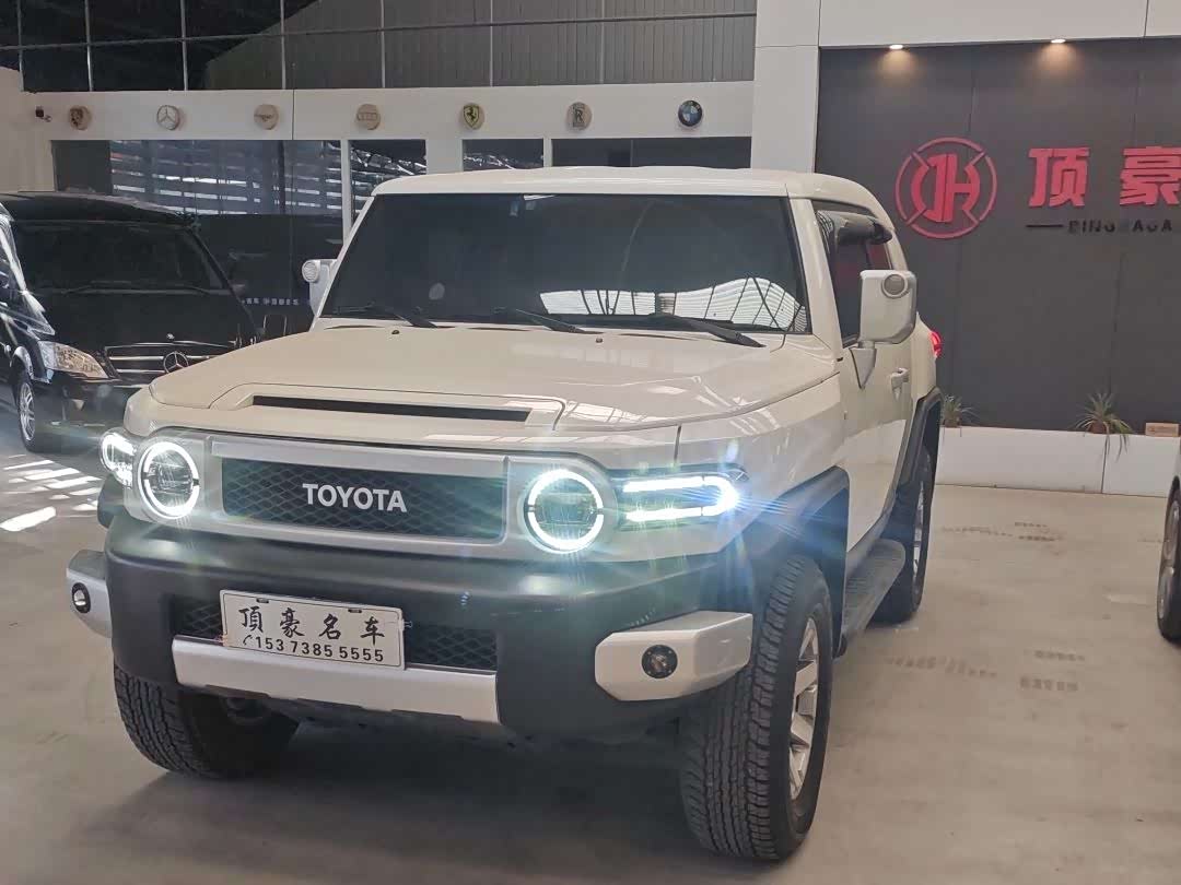 Toyota 2019 image de voiture 