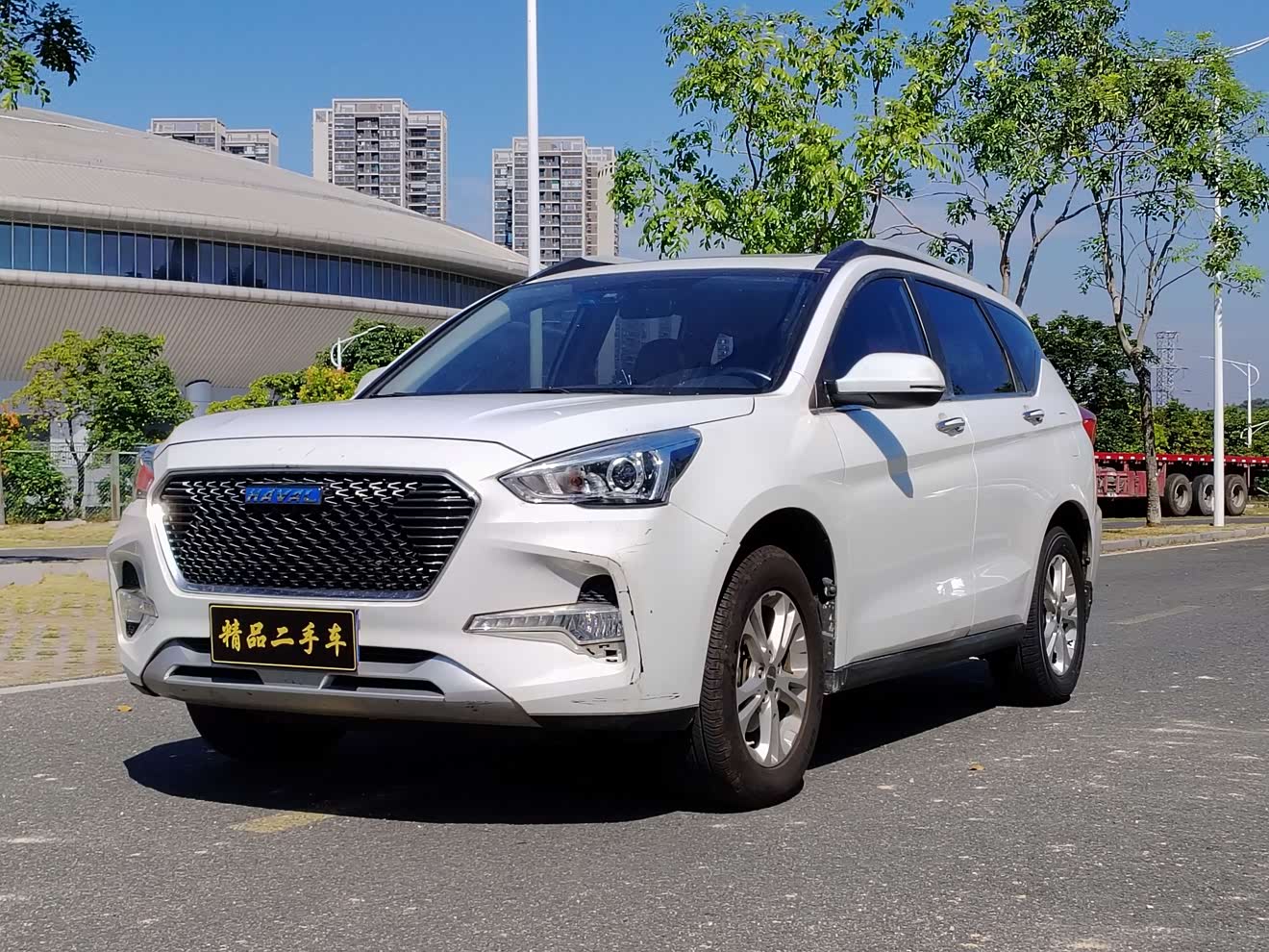 Haval M6 2017 car image 