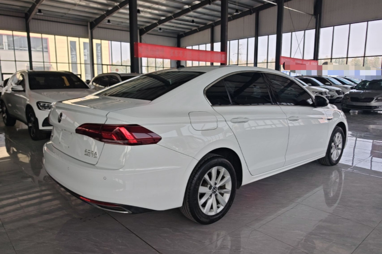 Volkswagen Bora 2021 immagine di auto #7