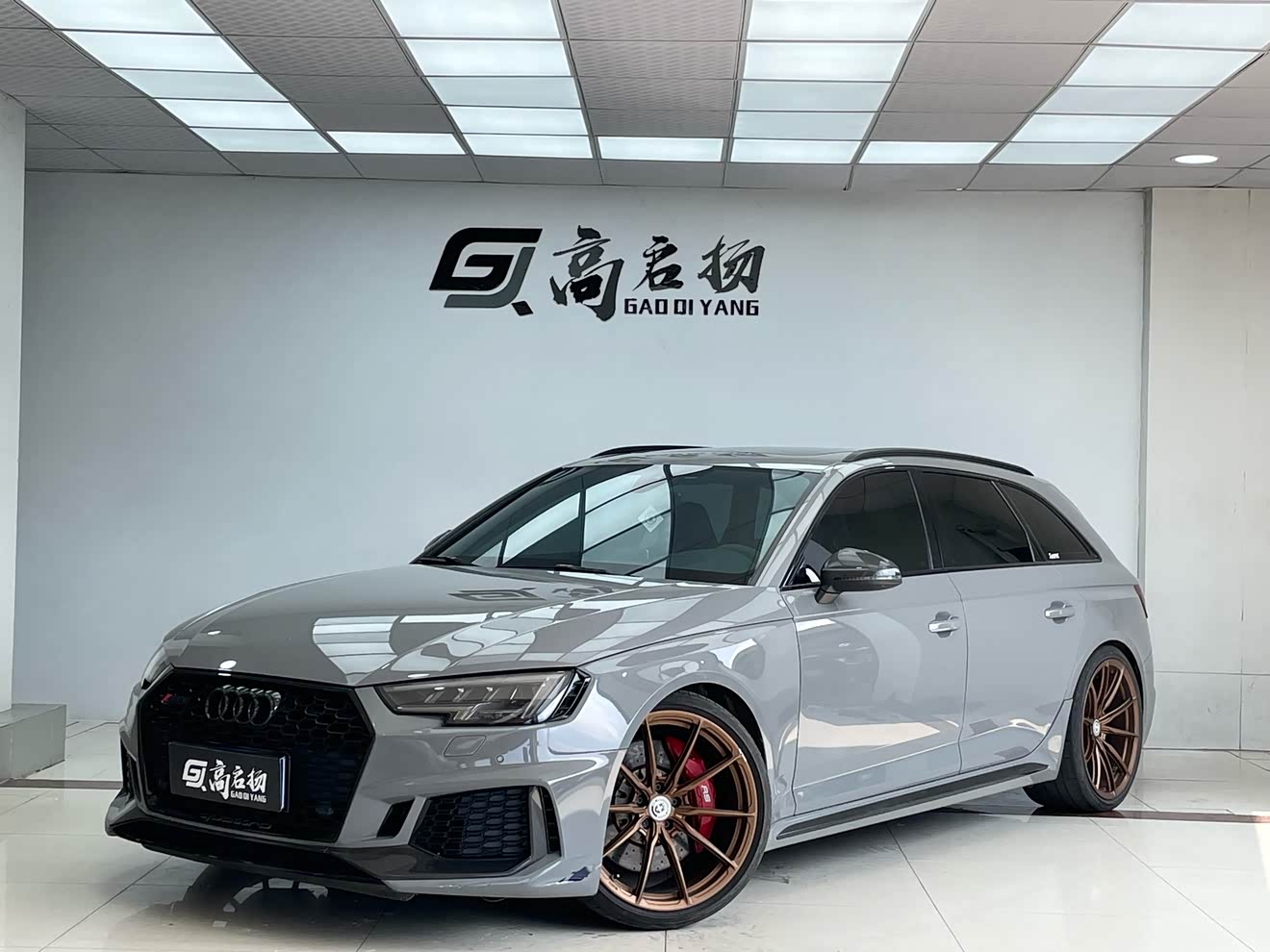 Audi RS 4 2019 car image 
