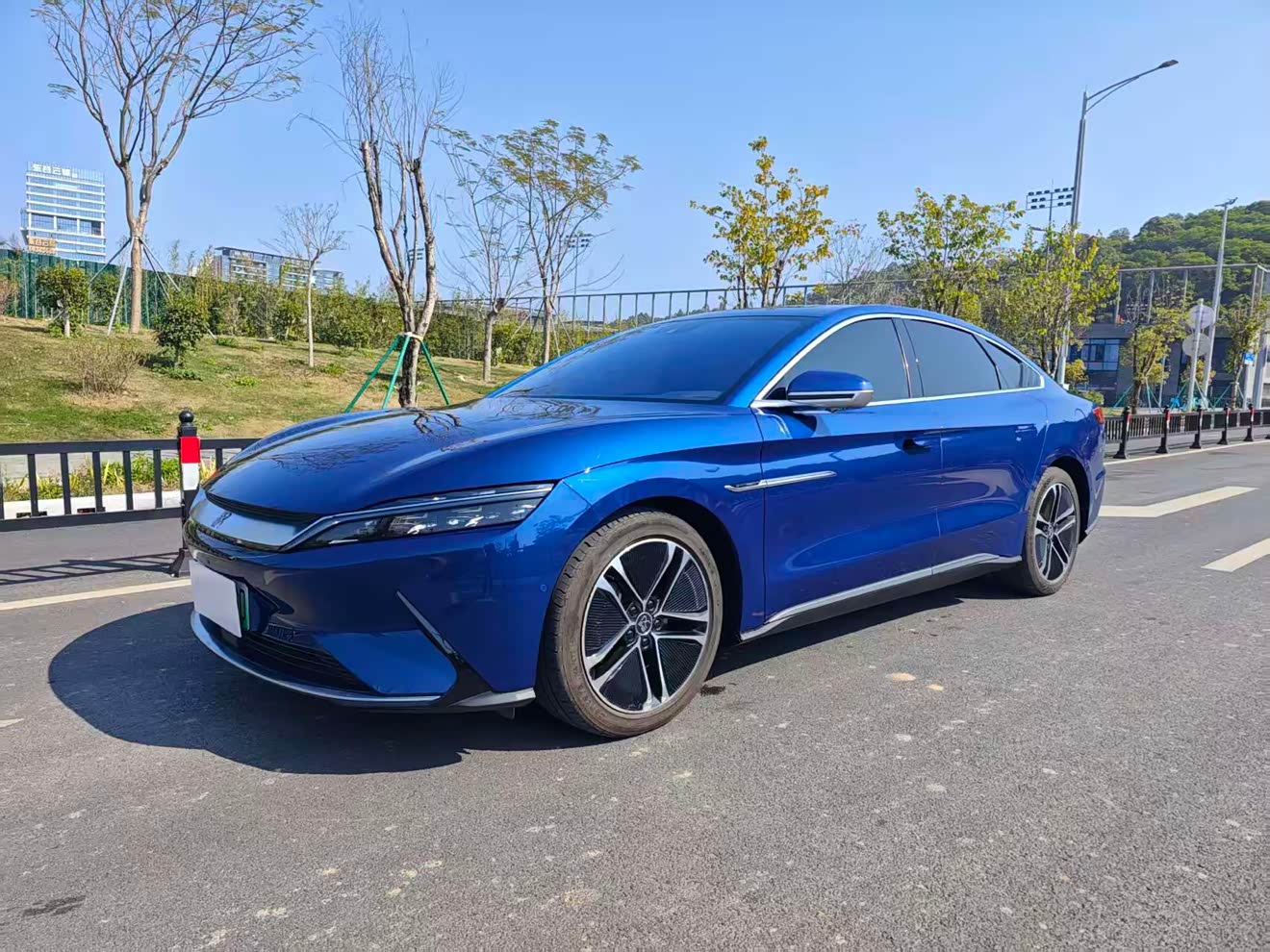 BYD Han 2022 BYD Han 2022 car image