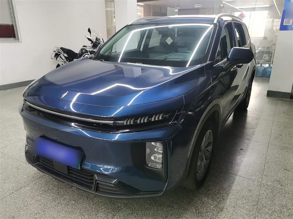 Livan 9 2023 汽车图片 