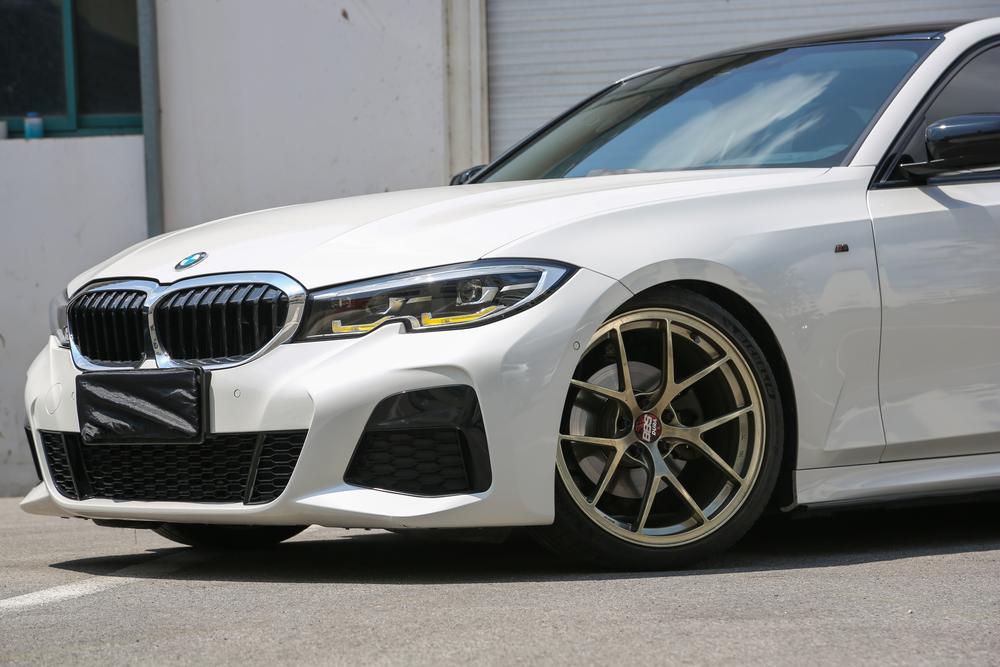 BMW 3 Series 2019 imagen de coche #8