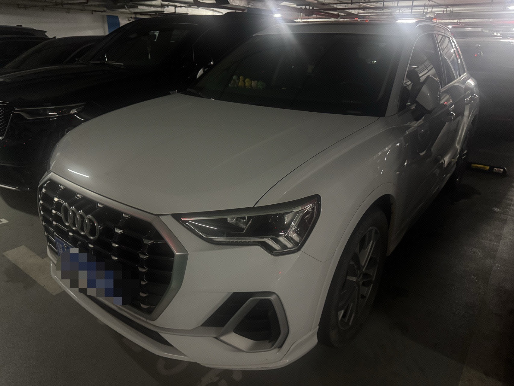 Audi Q3 2020 car image 