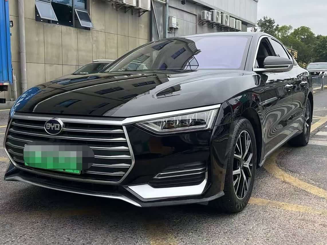 BYD e9 2021 car image 