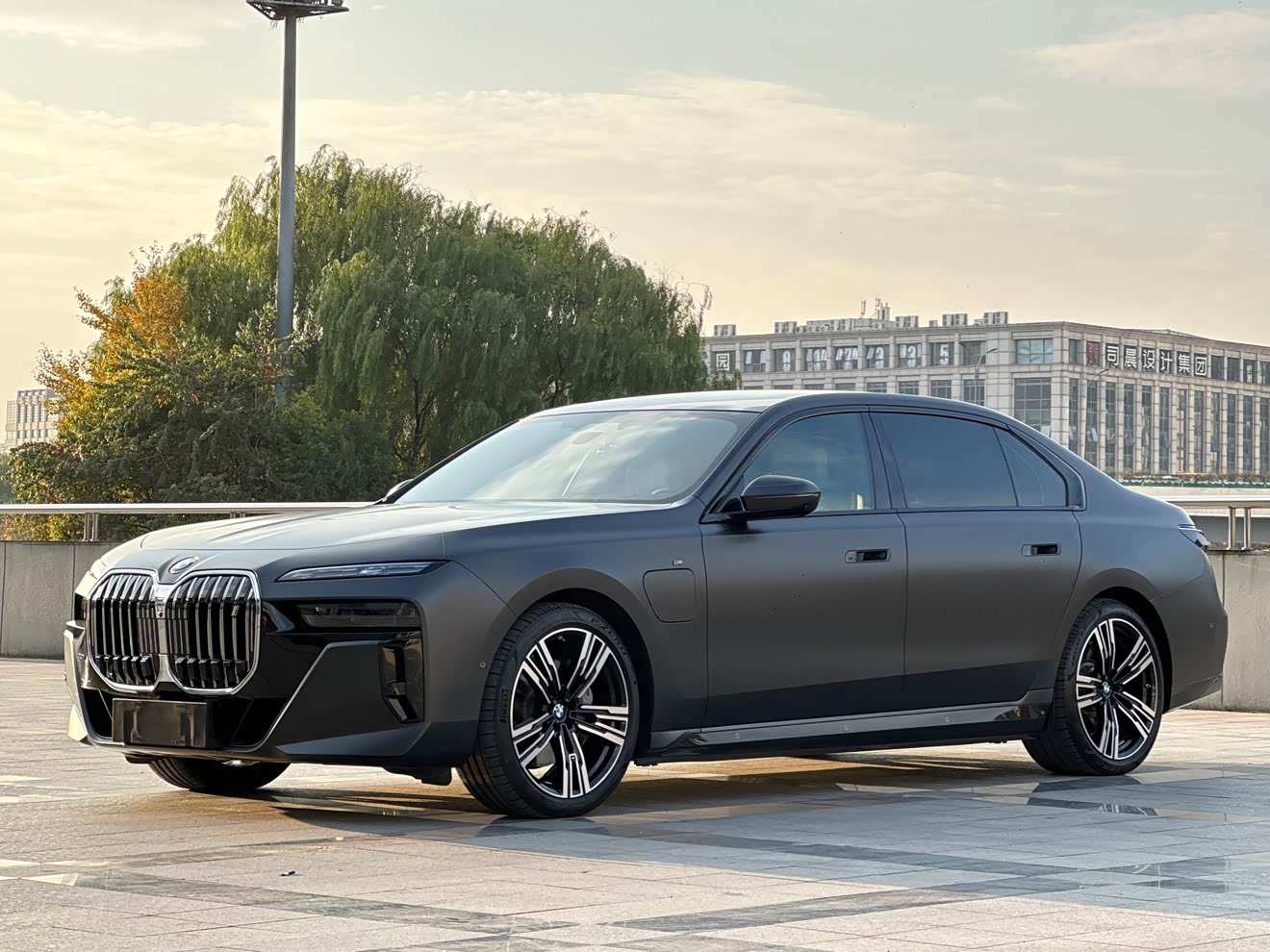 宝马 宝马i7 2024 汽车图片 