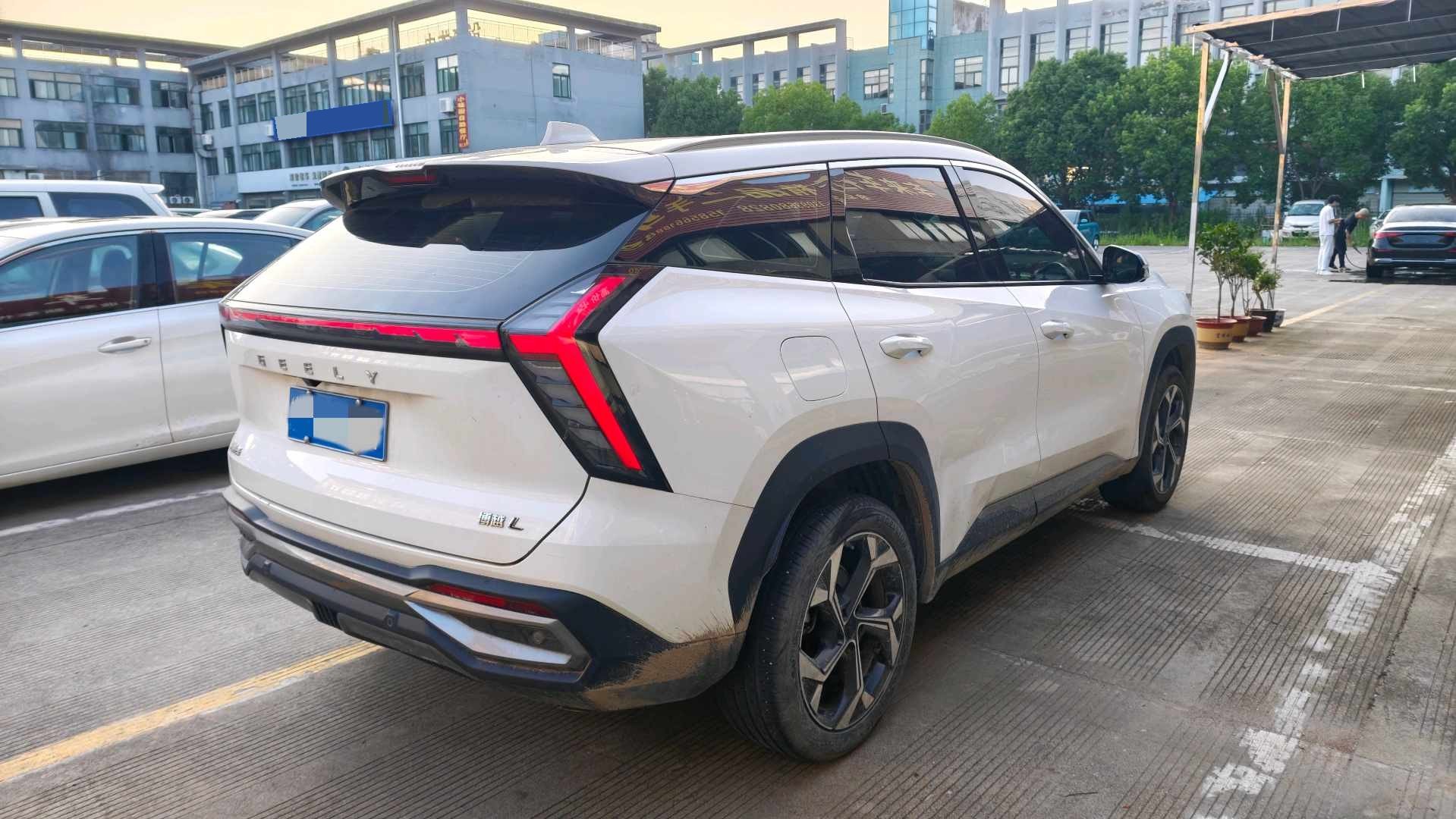 GEELY Boyue L 2023 #5 GEELY Boyue L 2023 car image #5
