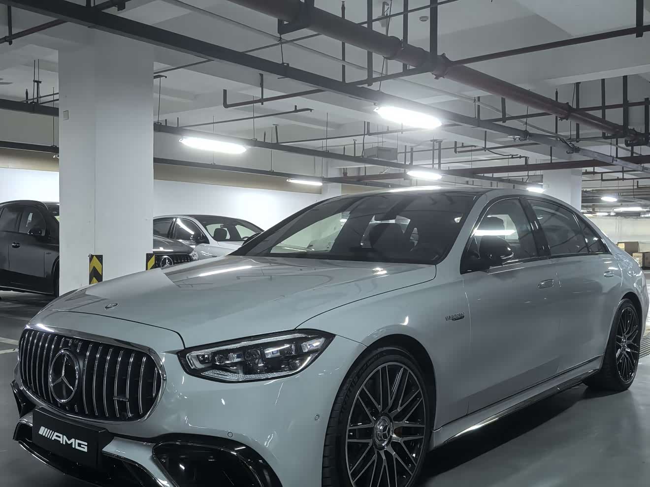 Mercedes-Benz S AMG New Energy صورة سيارة 