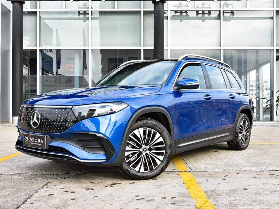 Mercedes-Benz EQB Class 2025 car image 