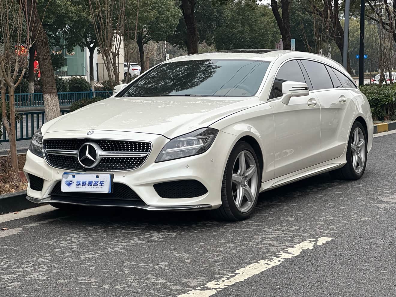 Mercedes-Benz CLS Class 2016 car image 