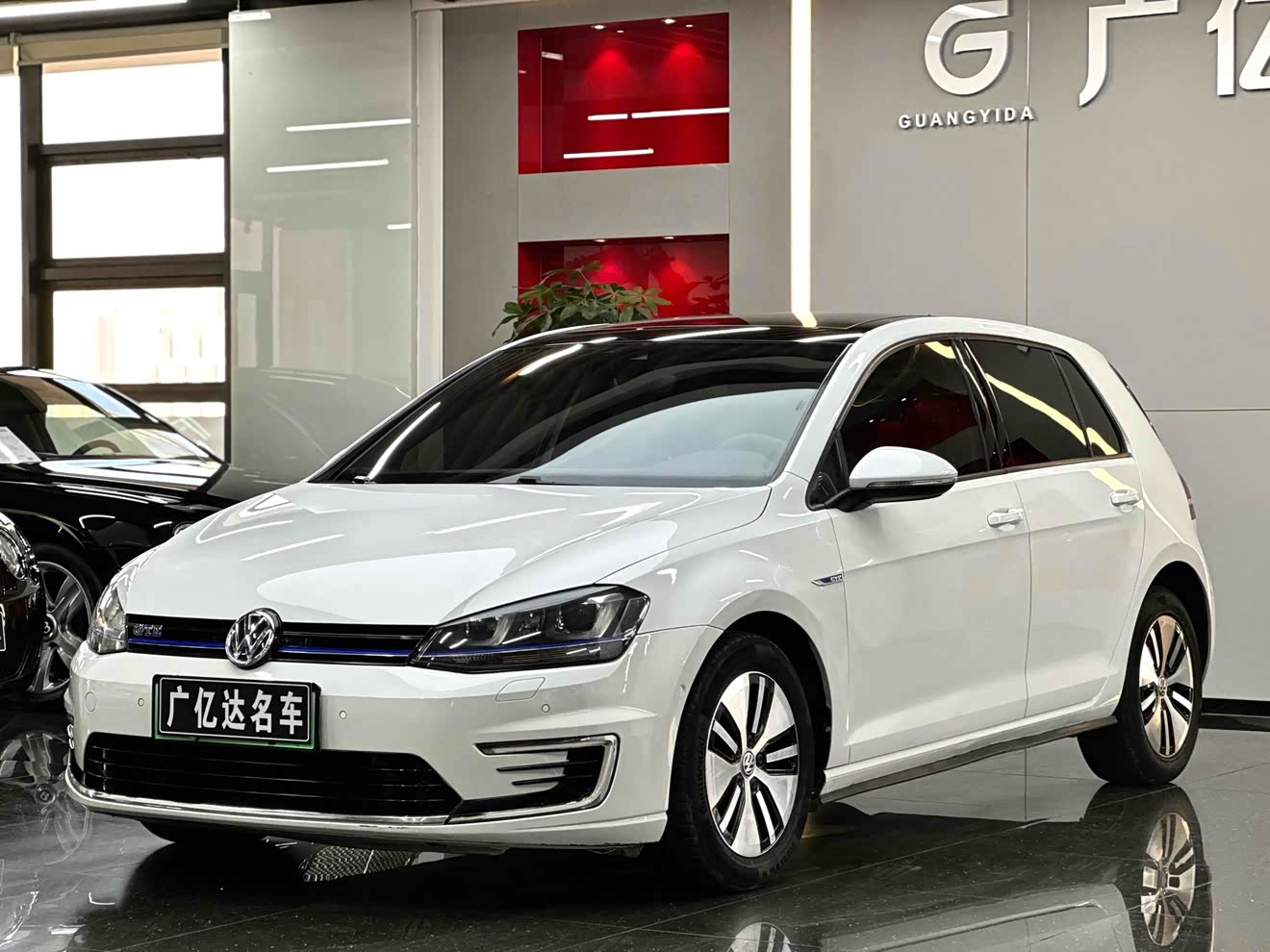 Volkswagen Golf New Energy (Imported) 2017 Volkswagen Golf New Energy (Imported) 2017 immagine di auto