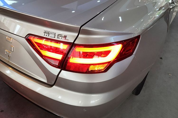 GEELY Emgrand GL 2018 immagine di auto #8