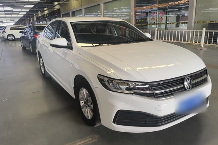 Volkswagen Bora 2023 car image #6