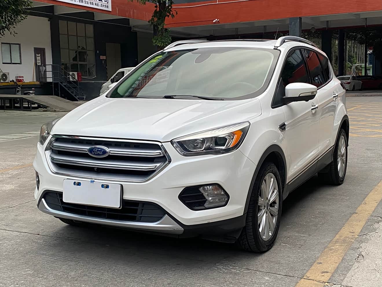 Ford Kuga 2017 car image 