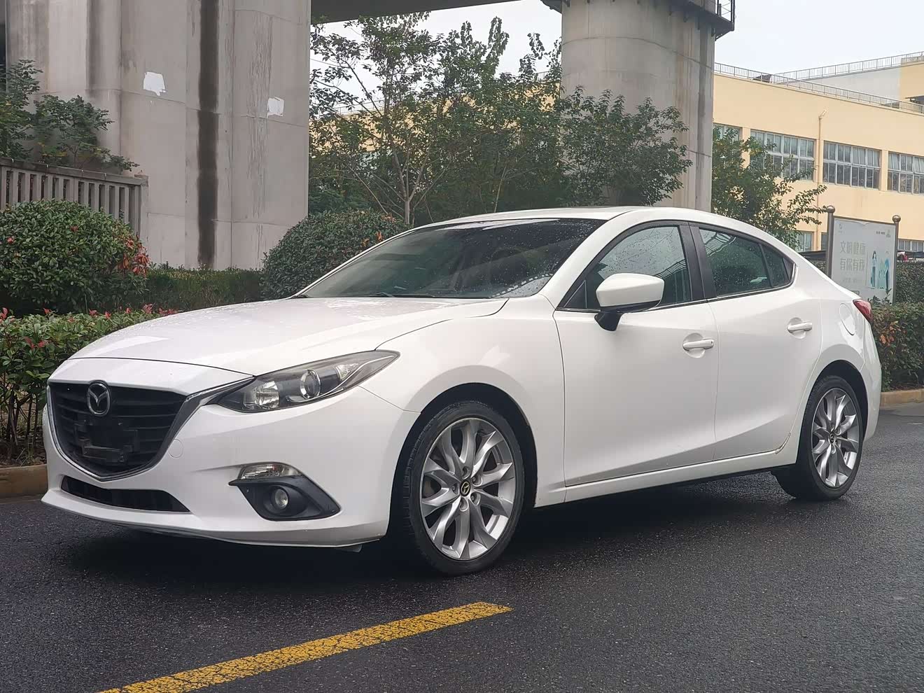 Mazda 3 Axela 2015 汽车图片 